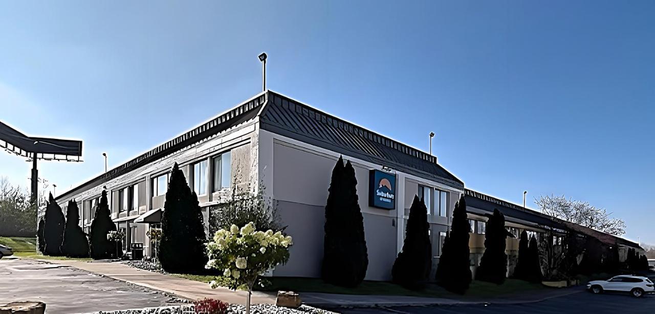 Suburban Studios Syracuse Fairgrounds Luaran gambar