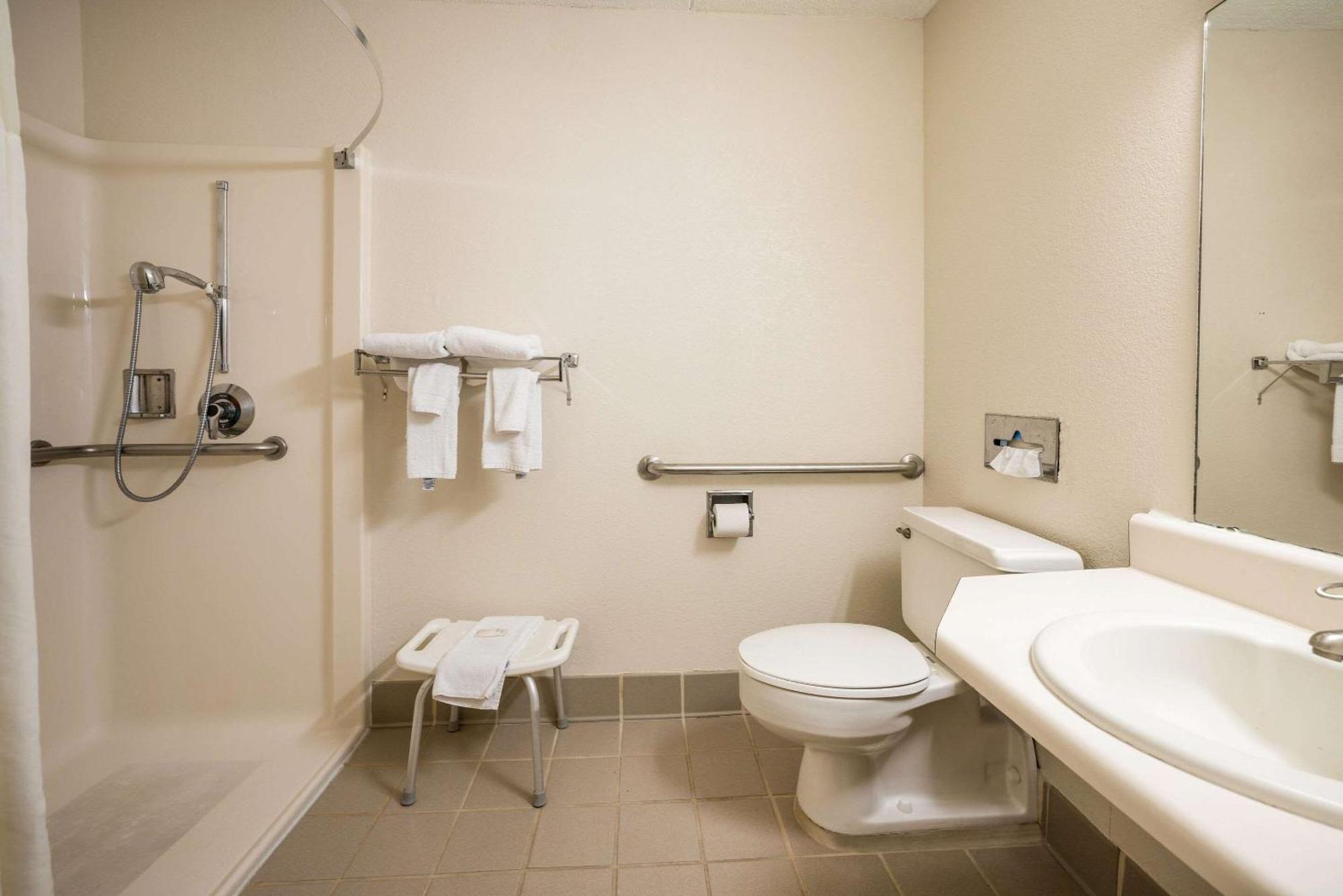 Suburban Studios Syracuse Fairgrounds Luaran gambar